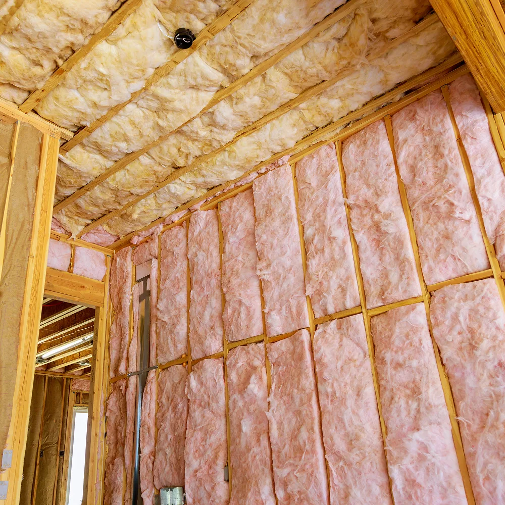 Isolation extérieure de toiture (sarking) : avantages et prix à Royat