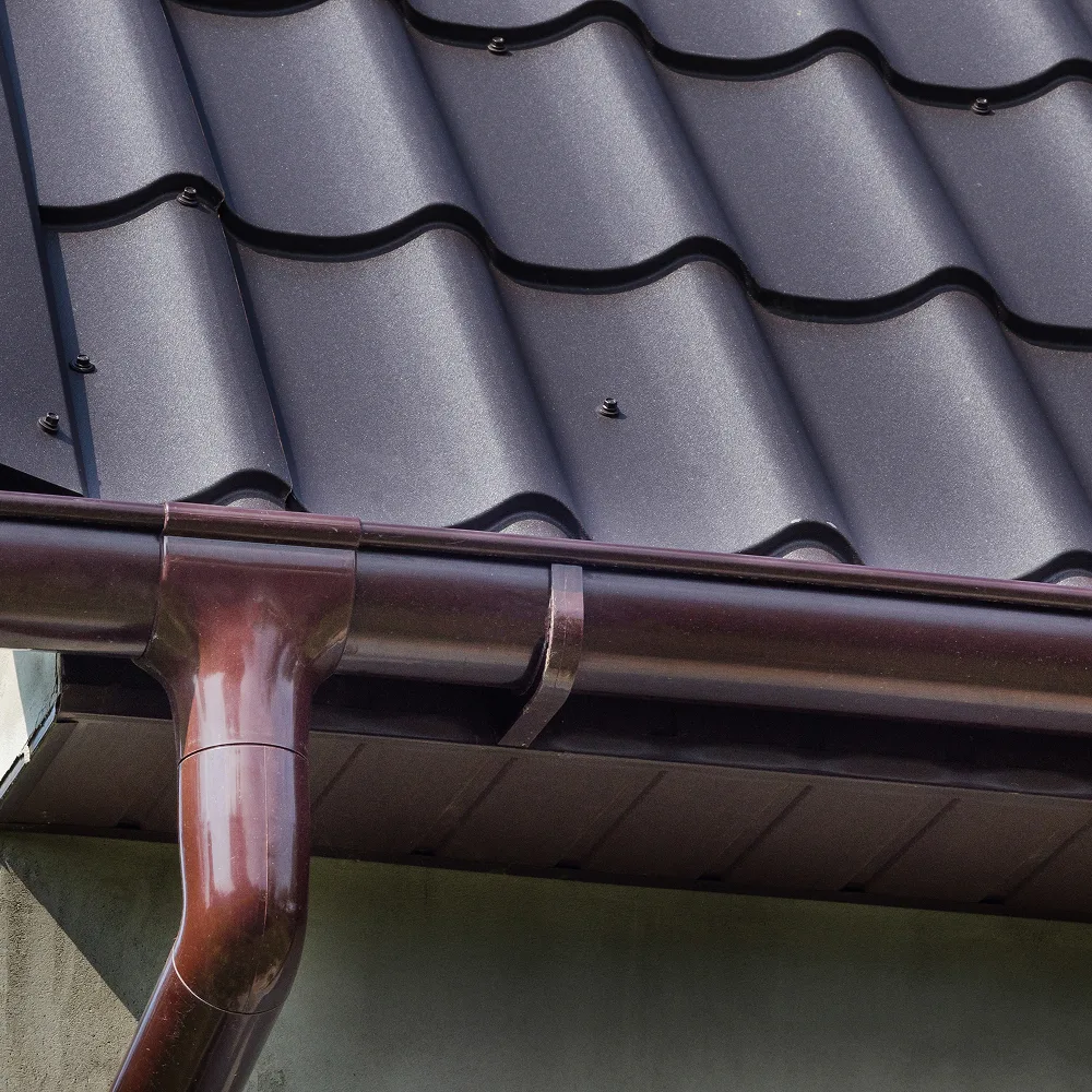 Zinc, cuivre ou aluminium : quel matériau choisir pour sa zinguerie à Beaumont ?